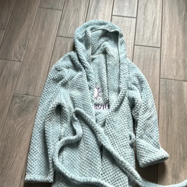 Dreamville green robe - Image 2