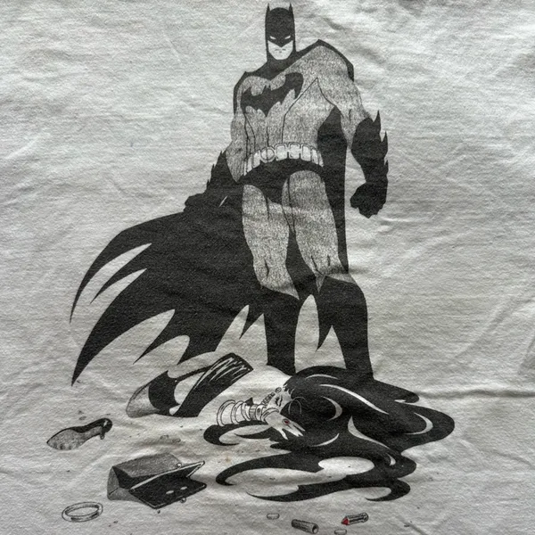 Hanes Batman Black and White #4 by Amanda Conner T-Shirt Size Medium - Image 3