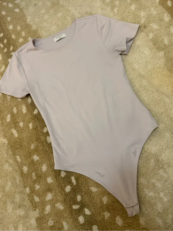 Babaton Aritzia periwinkle purple bodysuit women’s size medium - Image 4