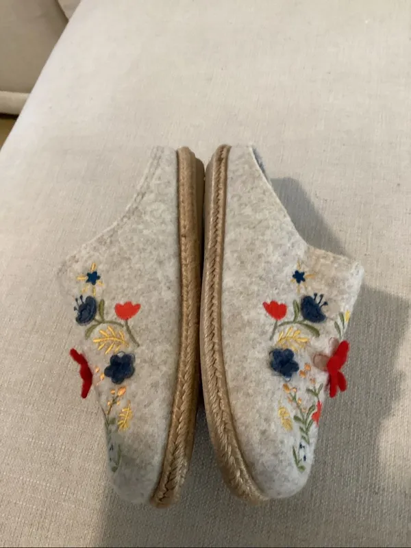 TONI PONS DELI-EF FELT SLIPPERS FOR WOMEN WITH FLOWERS, size EU37/US7, NWOT - Image 7