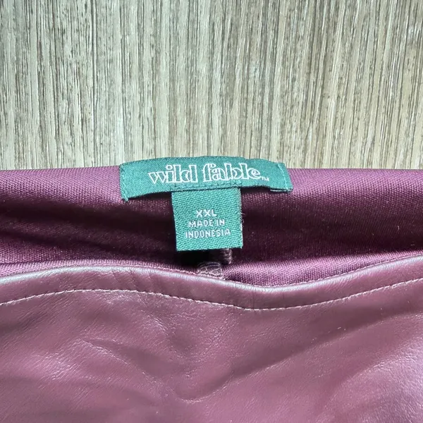 Wild Fable Burgundy Faux Leather Skort Mini Skirt XXL Wine Purple Side Slit - Image 2