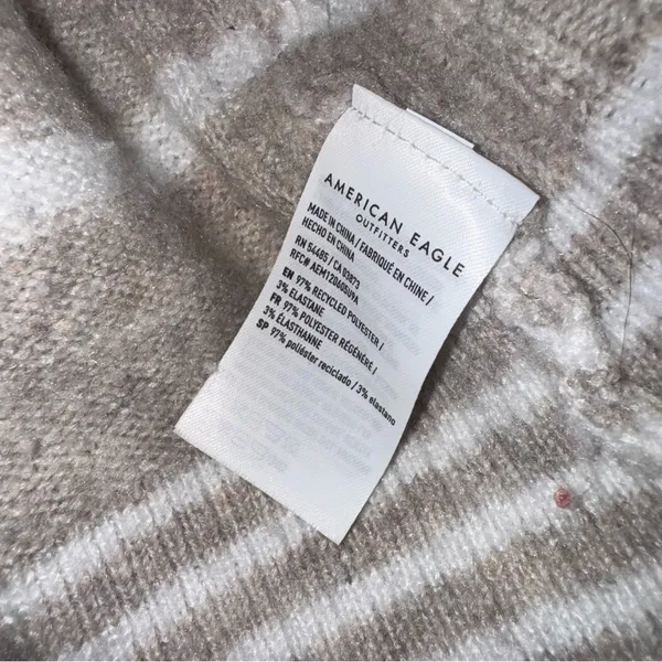 NEW american eagle sweater - Image 3