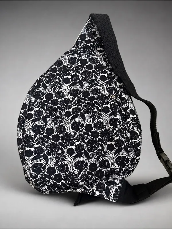 Ambry Bella New Sling Bag Black/White Floral Adjustable Strap 2 Matching Pouches - Image 2