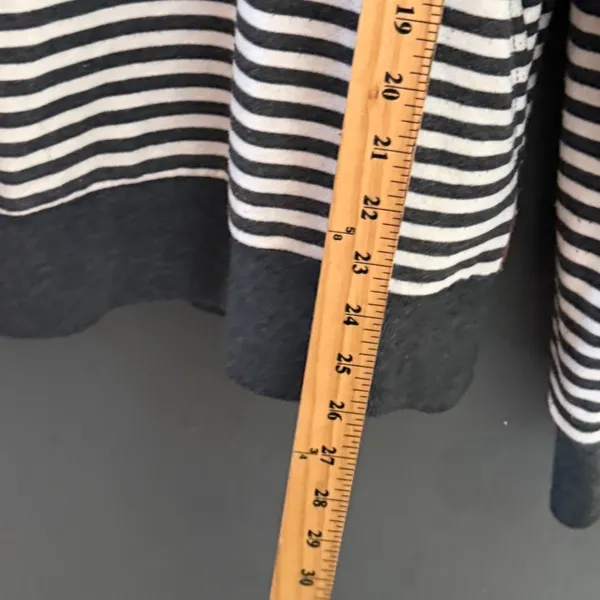 BKE Womens Striped Asymmetrical Button Neck Hoodie Sweatshirt Grey‎ White Large - Image 7