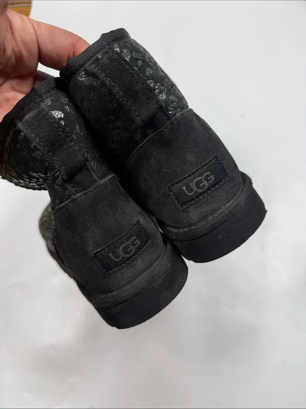 Ugg Classic Mini Snow Leopard Boots in Black S-611 Sz 9 - Image 5