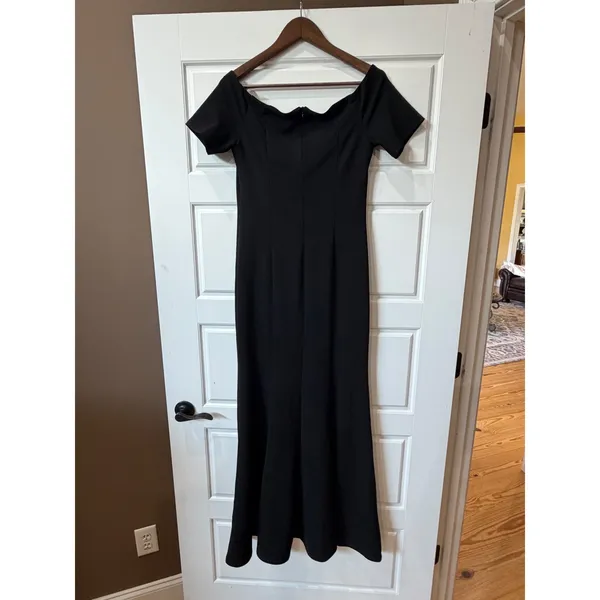 Marina Black Off Shoulder Mermaid Trumpet Gown Short Sleeve Medium Formal - Image 7