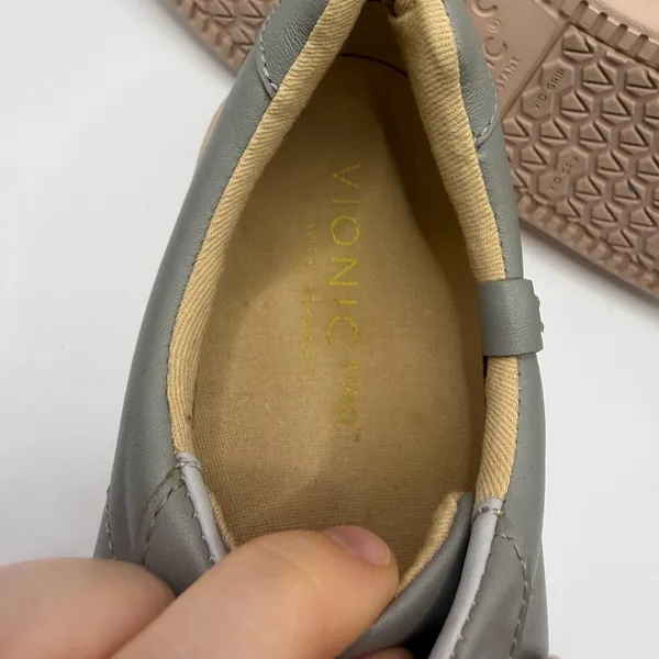 Vionic Gray and Beige Leather Sneakers - Image 12