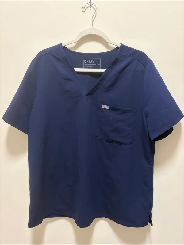 Figs Catarina Navy V-Neck Medical Scrub Top - Image 2