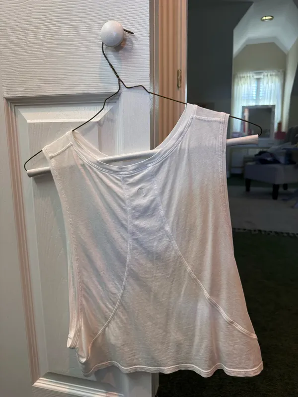 Lululemon Tank Top  - Image 2