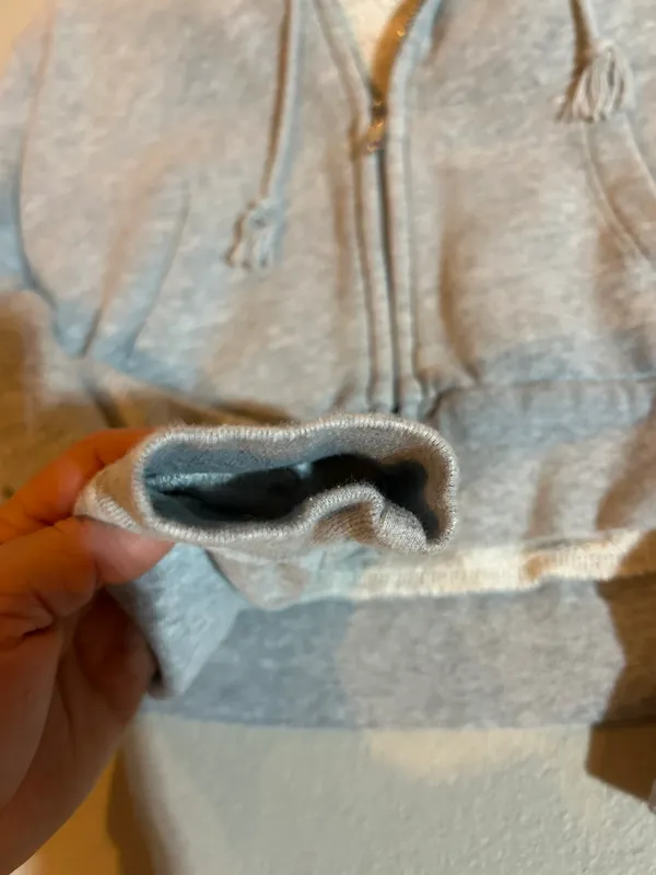 Brandy Melville Hoodie - Image 5