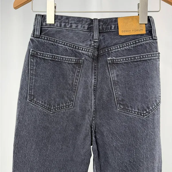 Aritzia Denim Forum The Nina Super High Rise Cigarette Jeans in Black‎ Size 24 - Image 9