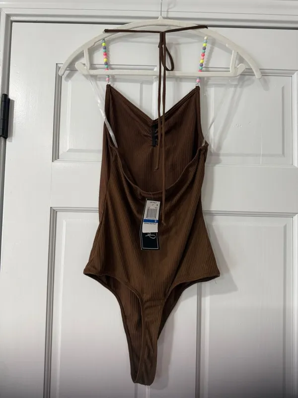Just Polly Womans Sz Medium Brown Beaded Ribbed Thong Bodysuit Top Retro New - Image 6