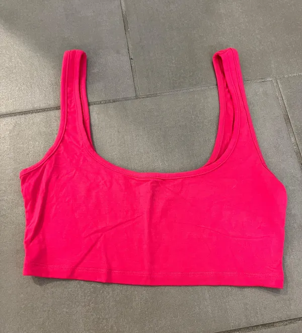 SheIn Pink Crop Top - Image 3