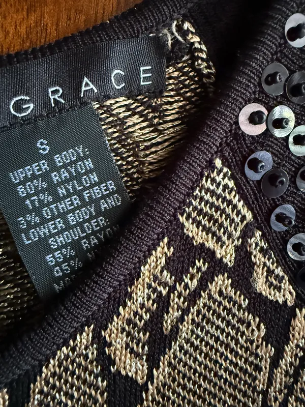 Black/gold sequin dress in size small. - Image 2