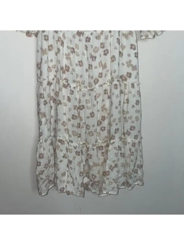 Her entire name says Grace Brown, and cream floral, Boho tiered dress - Image 5