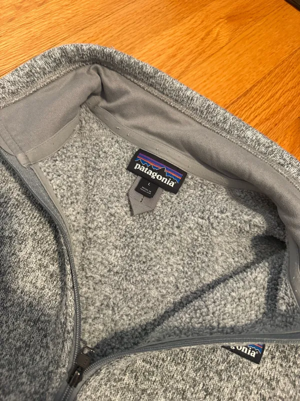 Patagonia Pullover quarter zip - Image 3