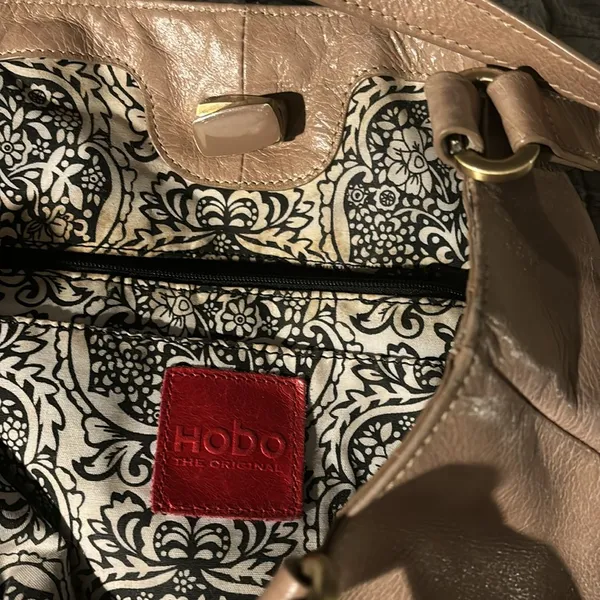 Hobo The Original Free People Beige Shoulder Bag - Image 4