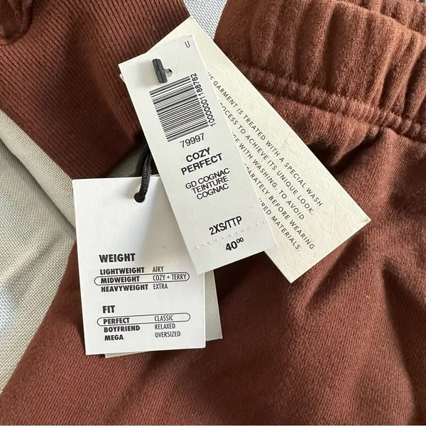 ARITZIA NWT: Cozy Fleece Perfect Sweat Set - Image 6