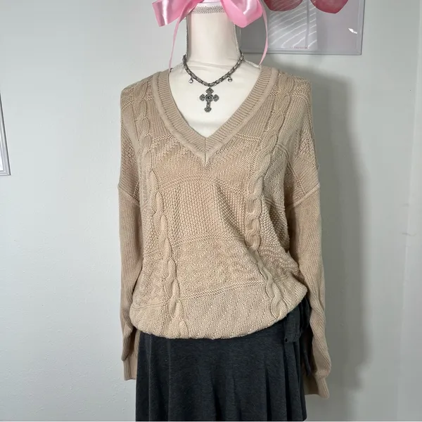 Vintage‎ Italian Beige Cream Cable Knit V Neck Sweater Womens Large - Image 2