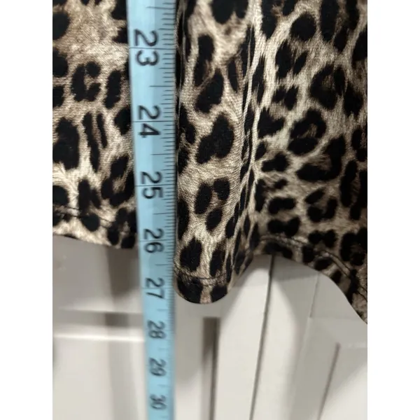 CB‎ Cheetah Print Brown/Tan 3/4 Tab Sleeve Blouse Size Small Gathered Trendy - Image 3