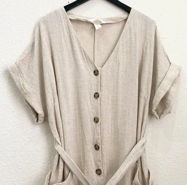 H&M Beige Linen Blend V Neck Button Front Jumpsuit Romper Size XL - Image 8