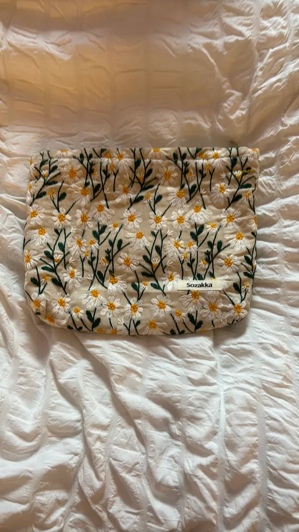 Amazon Makeup/skincare bag - Image 2