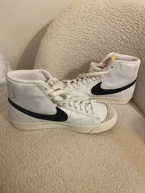 Nike Blazer Mid 77 - Image 2