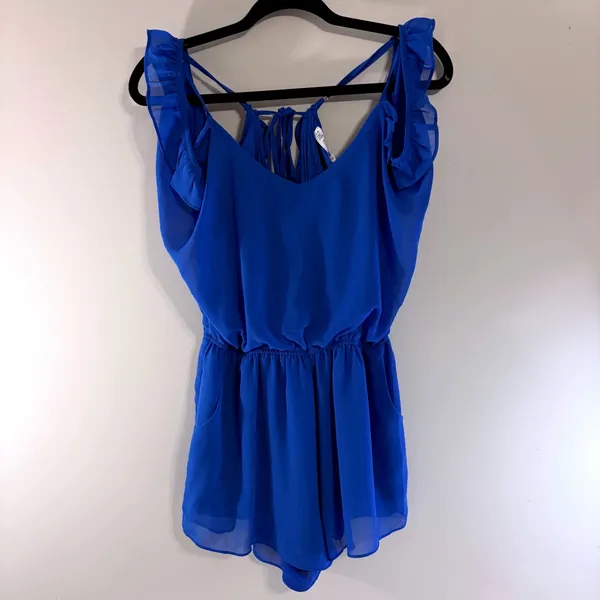 The Hanger Boho Blue Ruffle‎ Cold Shoulder Romper Strappy Back M Cottagecore - Image 2