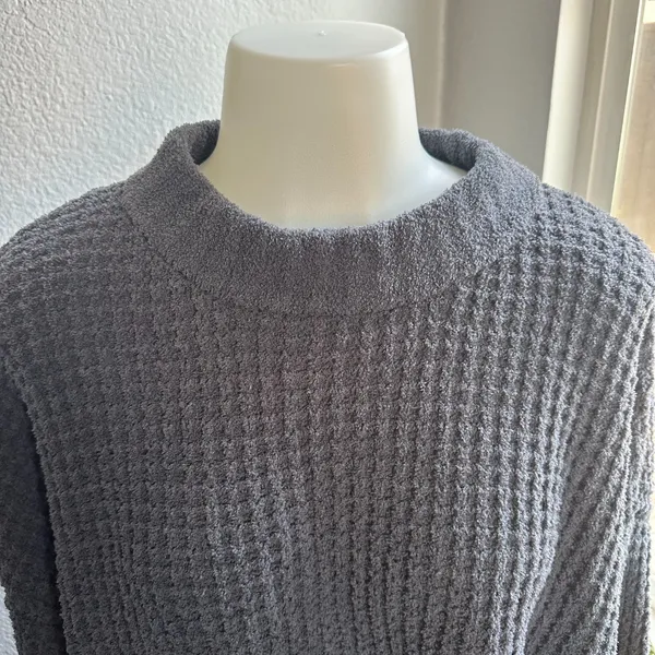 Love Tree Cropped Waffle Knit Sweater - Medium - Image 2