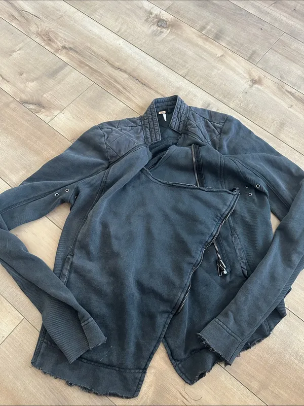 Free People Distressed Charcoal Gray Wash Cotton Shrunken Moto Jacket Size S - Image 8