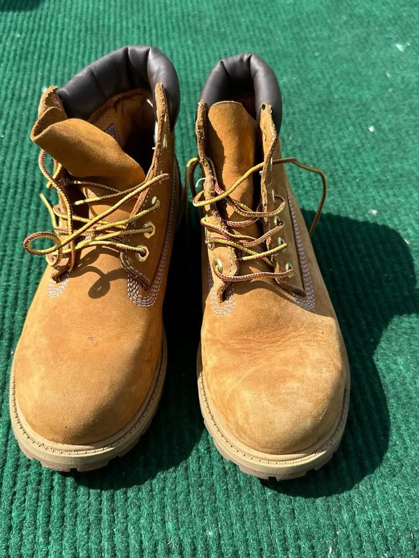 Timberland 6 Inch Premium Waterproof Boot 'Wheat' Nubuck Size 3 Women’s Size 4.5 - Image 3