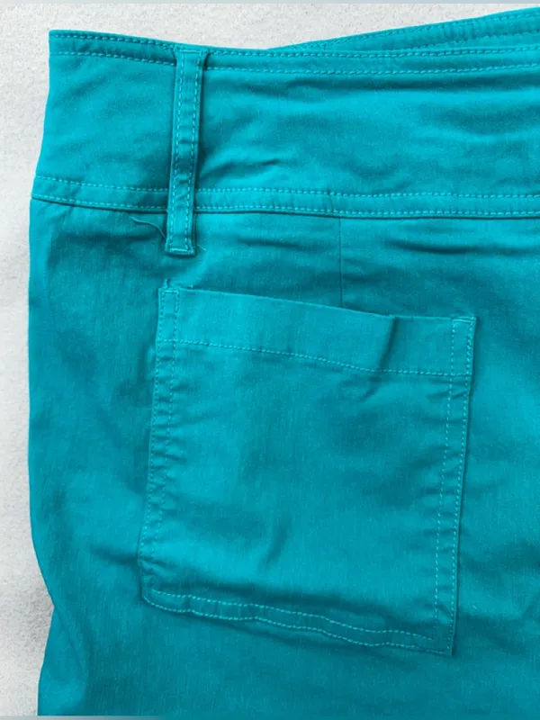 Bisou Bisou 16 Turquoise Pocketed Shorts with Gold Buttons Accent - Image 6