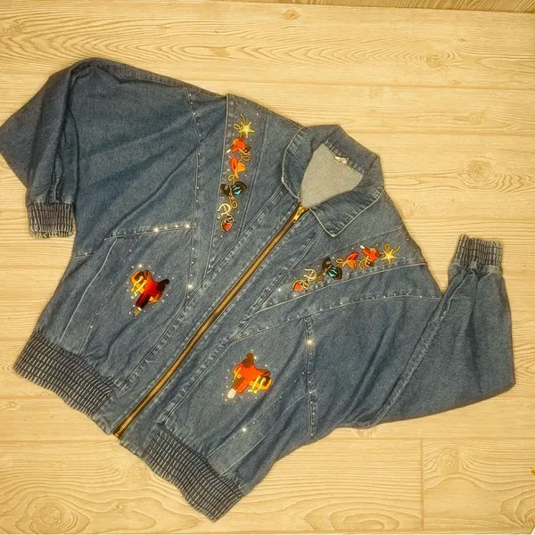 Vintage cotton denim Jean jacket horse / ranch / cowgirl theme embroidered patch - Image 5