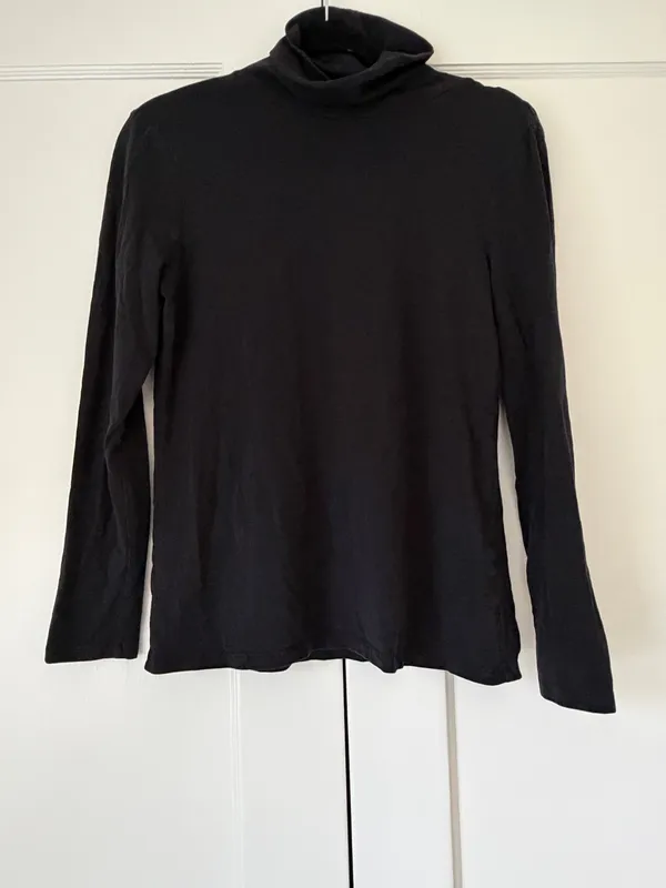 Talbots Cotton Turtleneck Black Size Medium Petite - Image 2