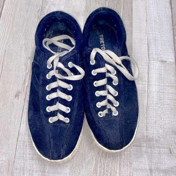 Tretorn blue sneakers size 6 1/2 - Image 3