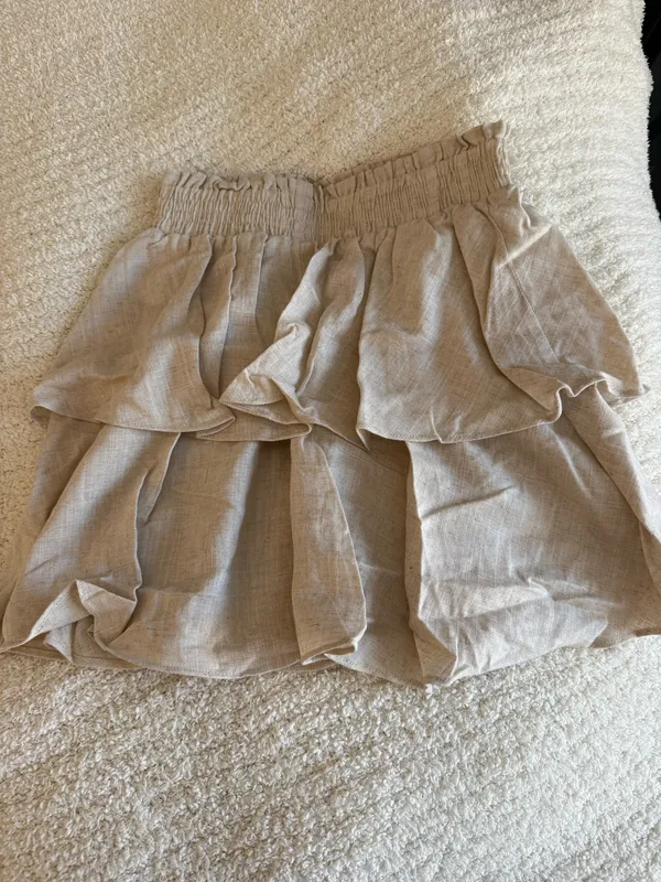 Princess Polly Linen Skirt - Image 4