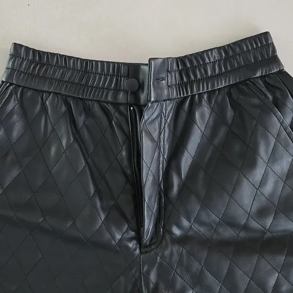 New Zara Black High Rise Faux Leather Detail Shorts Size XS - Image 3