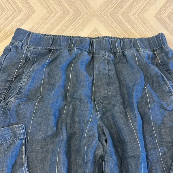 Bella Dahl Women’s Blue with Silver Stripe Loose Fittingf Elastic Waist Pants - Image 3