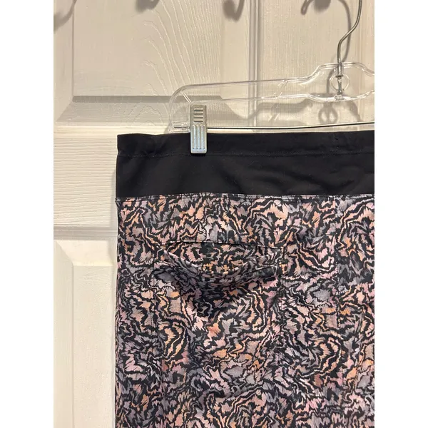 Athleta Trekkie North Jogger Pants Womens 14 Abstract Camo Purple‎ Black Hiking - Image 5