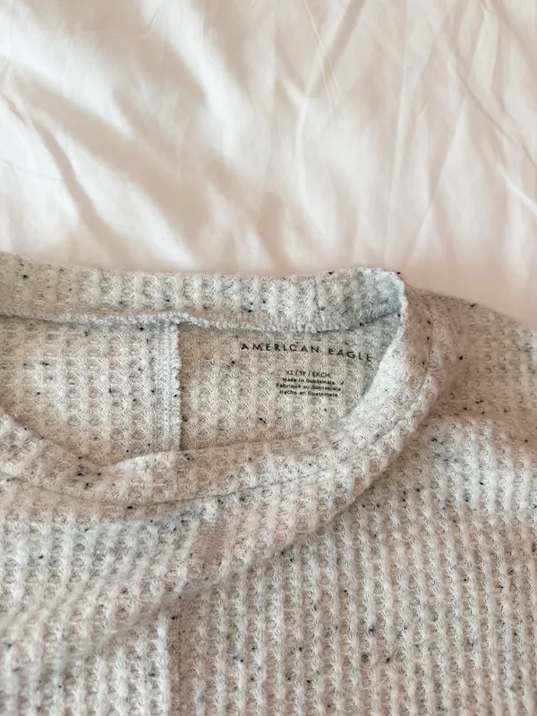 American Eagle White Waffle Knit Long Sleeve Top Size XS - Image 3