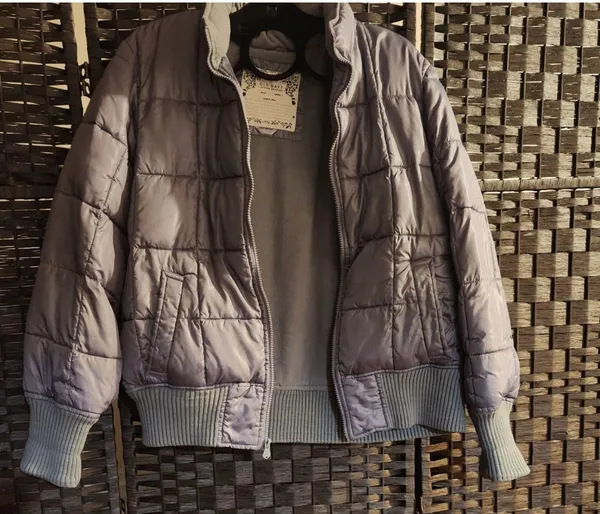 Seasonal Sensations: Quilted Puffer Coat - Image 2