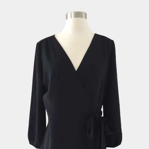 J. Crew Black Crepe Wrap Dress Tie Waist Size 10 Minimalist Classic Professional - Image 3