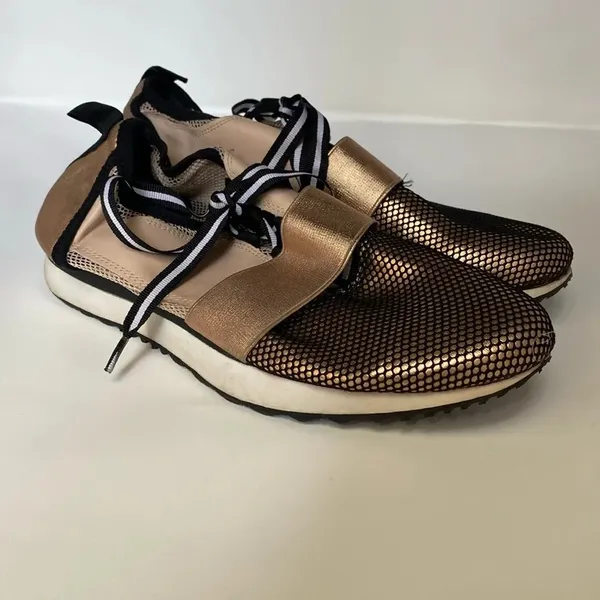 Steve‎ Madden Rose Gold Black Two Tome Kaison Size 8 Fashion Sneakers Pink Mesh - Image 3