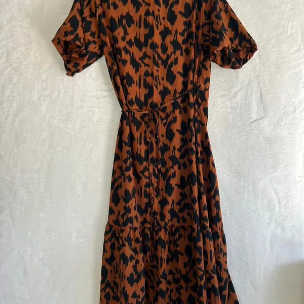C+D+M Leopard Print Wrap Dress Womens Large Rust Orange Short Sleeve Tiered Midi - Image 4