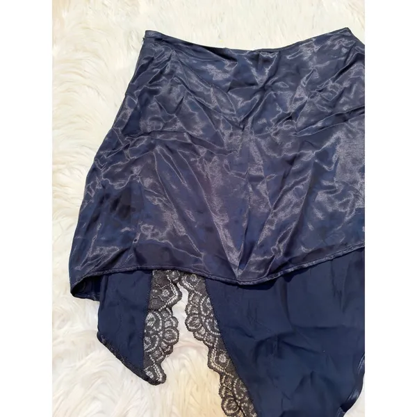 Zara Women's Size XS Satin Mini Skirt with Lace Navy Blue Black Asymmetric Slit - Image 8