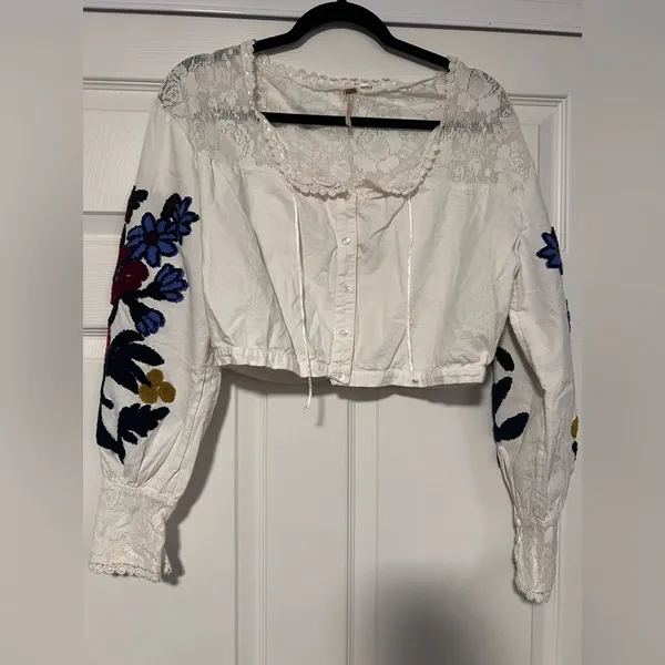 Free People Peasant Lace Embroidery Crop Top Coquette‎ Blouse Crop Pirate Boho - Image 4