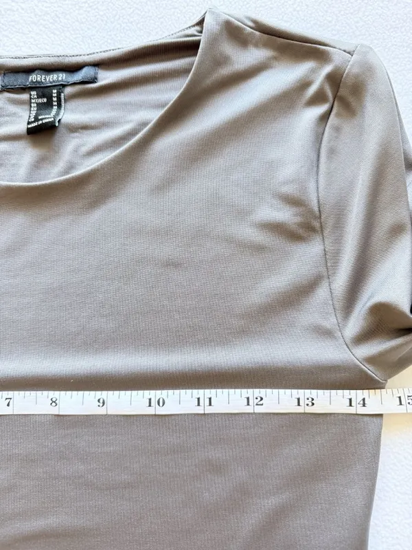 Forever 21 Women's Gray Long Sleeve Bodysuit Size M Stretch Scoop Neck Slim - Image 4
