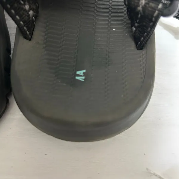 Magellan Outdoors River II Sandals Zig Zag Black White Sz 10 - Image 2