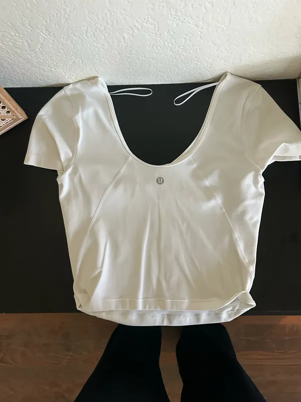 Lululemon align T-shirt - Image 2