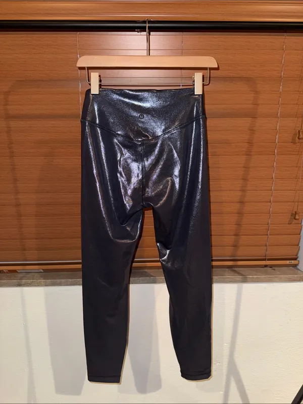 Lululemon Align Shiny/Shimmer Leggings - Image 4